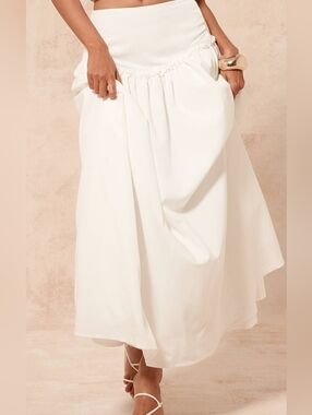 PrettyLittleThing White Drop Waist Maxi Skirt Flowy Full NWT